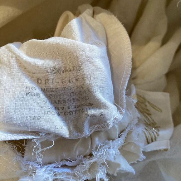 MISS BETSY Wedding Dress Vintage #1149,Made in USA,Size 3,Ivory, beaded - Picture 9 of 15